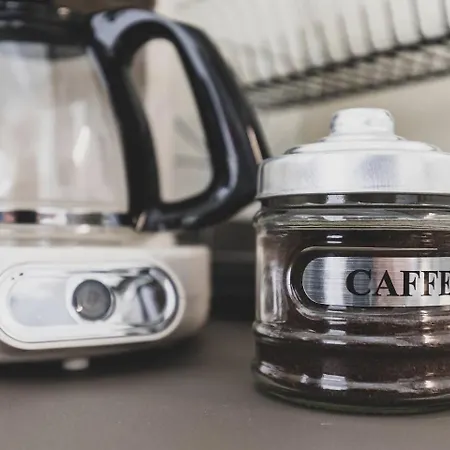 Tra Maggiore E D'orta Terra 아파트 *