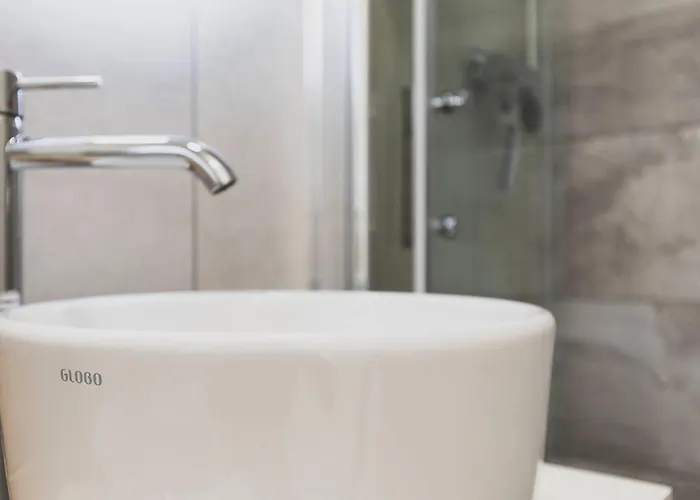 Tra Maggiore E D'orta Terra Apartament