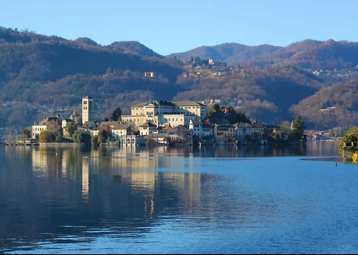 Tra Maggiore E D'orta Terra Apartament *